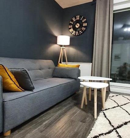 T3-Rare-2 Chambres-Parking Gratuit-2 Terrasses-Netflix-Proche Paris-La Defense Аржантьой Екстериор снимка